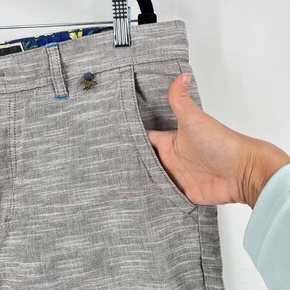 Modern amusement men’s flat front shorts Heathered gray small chino 100% cotton - Picture 3 of 9